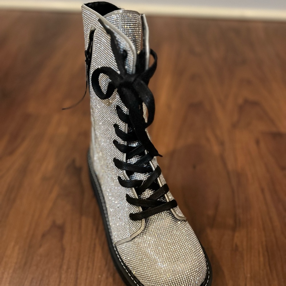 Silver Platform Lace-Up Boots - Picture 4 of 6